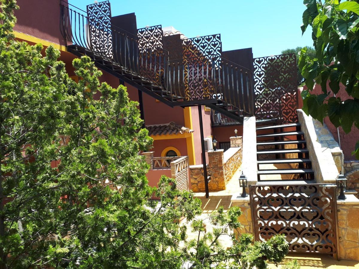 Athenea Villas, Private Pools & Gardens Keri Exterior foto