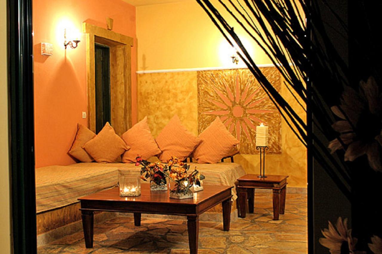 Athenea Villas, Private Pools & Gardens Keri Exterior foto
